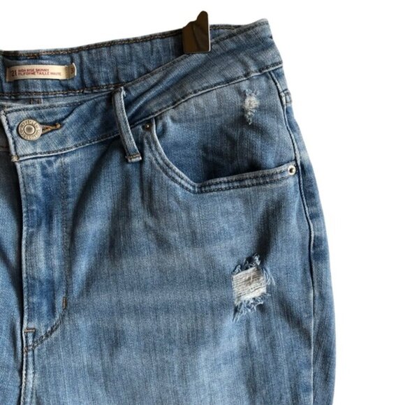 Levi’s 721 High Rise Skinny Jeans Azure Glow Light Wash Size 32 - Picture 6 of 16